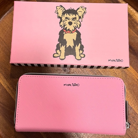 Marc Tetro Yorkie Pink Wallet - Picture 2 of 3